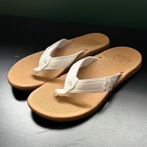 ✨Reef Santa Ana Sandals! Worn Once! So Comfy!✨